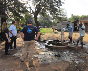 Early interventions to improve access to water and sanitation in Estaquinha and Barada (Mozambique)