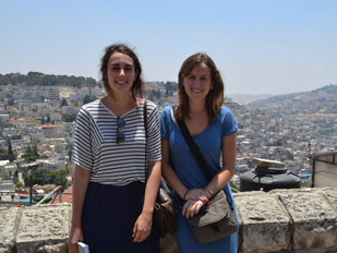 First chronicle of the two young FPSC-UNAV Volunteers in Palestine