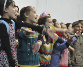 The inclusive theatre in the Za’atari refugee camp: creativity and empowerment shake hands