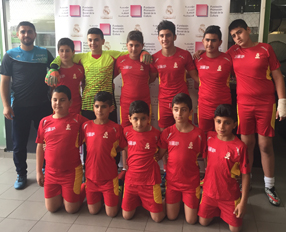 48 niños, 9 niñas y 5 entrenadores disfrutan de los beneficios del fútbol gracias a la Fundación Real Madrid y el proyecto de FPSC en Líbano