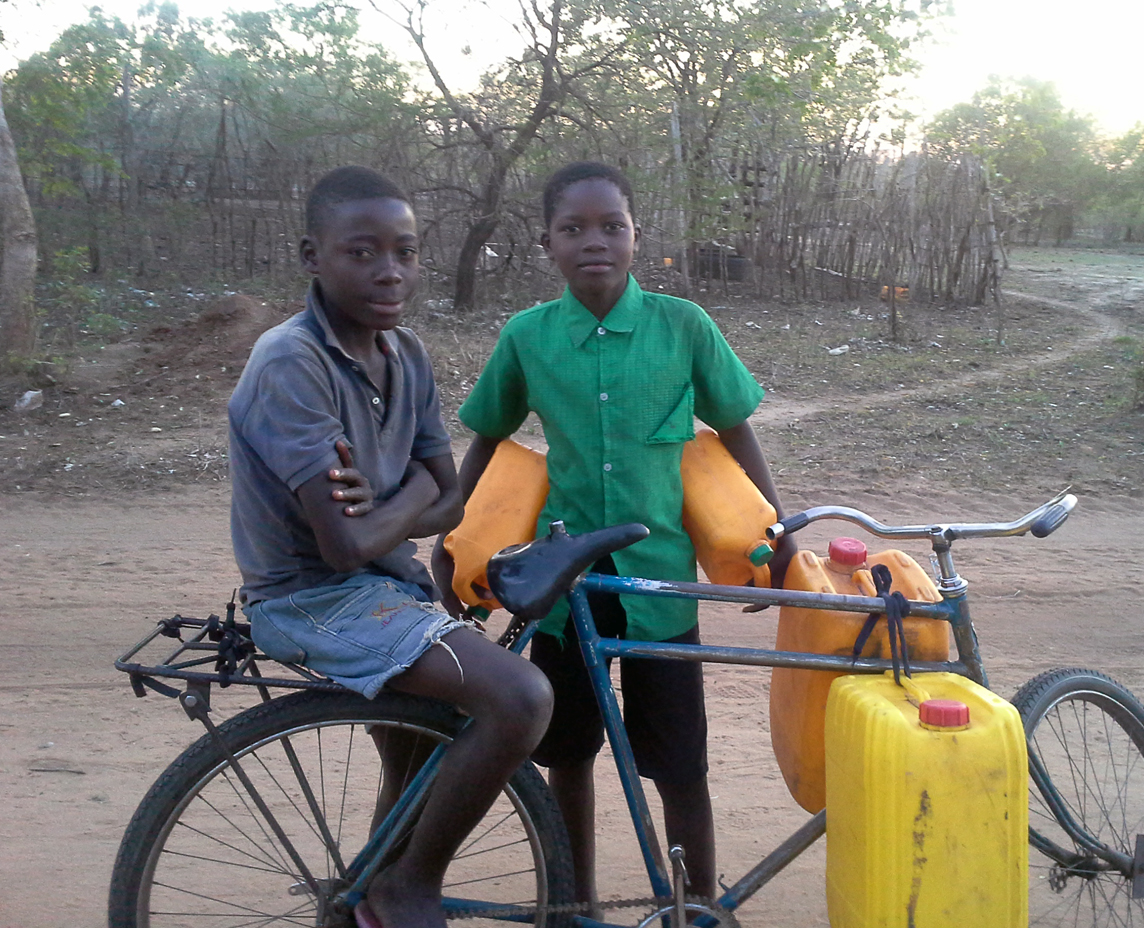 Comienza un nuevo proyecto en Mozambique para garantizar el acceso al agua y saneamiento en distritos rurales pobres del Sur Sofala