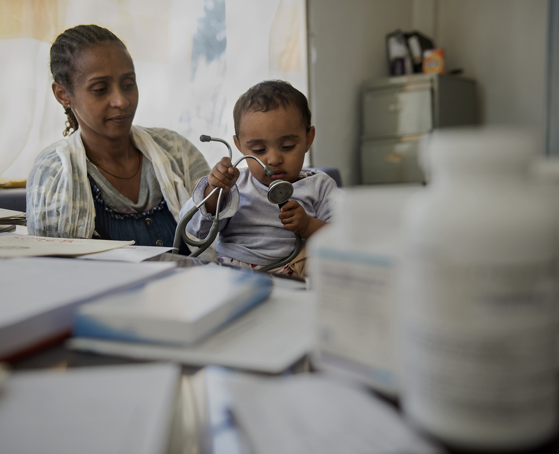 Embarazos y partos seguros y bebés nacidos libres de VIH en Adís Abeba, Etiopía