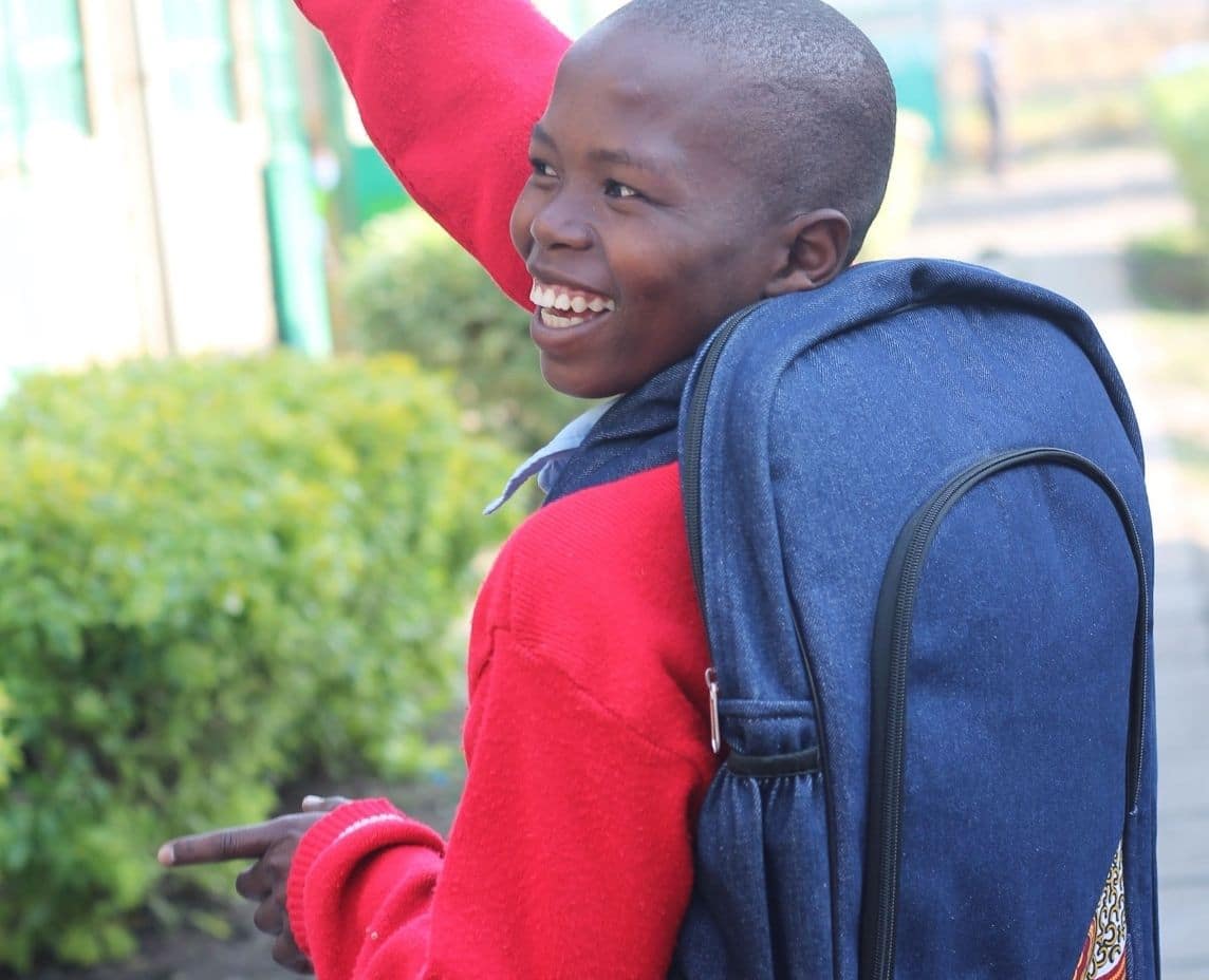 Proyecto Karibu Sana: crear oportunidades a través de la educación en Kenia
