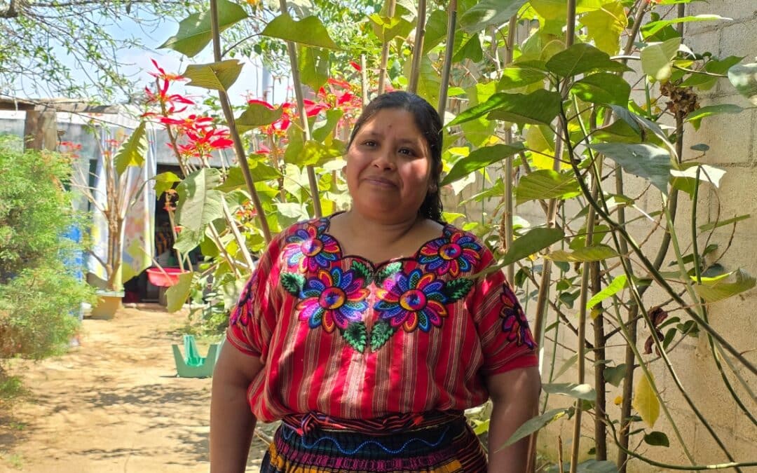 Comenzamos un nuevo proyecto en Guatemala para respaldar a las mujeres mayas kaqchikeles en su acceso al trabajo