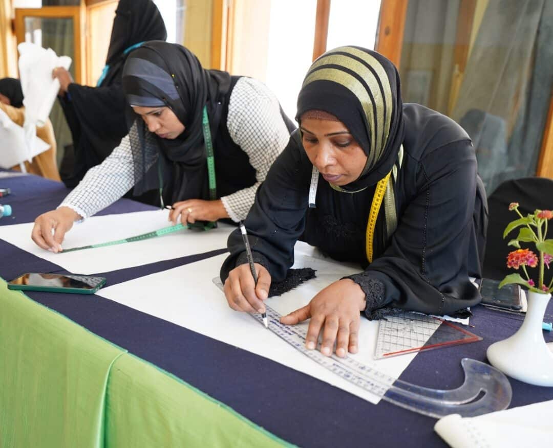 Promoción del liderazgo, la protección social y el empoderamiento económico de mujeres y jóvenes en Alto Egipto